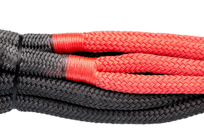 Трос кинетический черный 13мм х 6м, нагрузка до 3,8 тонн, плетеные проушины в Сумке