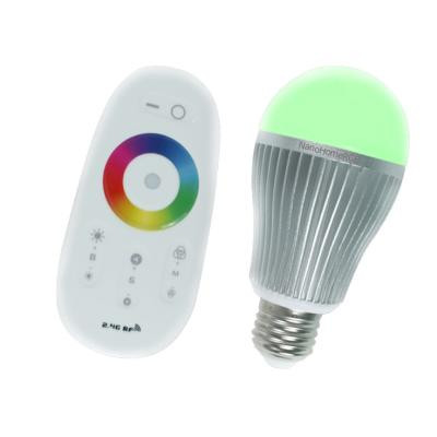 Светодиодная лампа Е27 RGB 6W с пультом управления