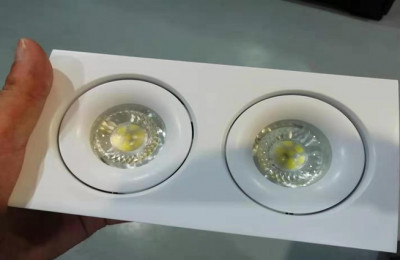 Панель потолочная встраиваемая под 2 лампы MR16 с разъемами